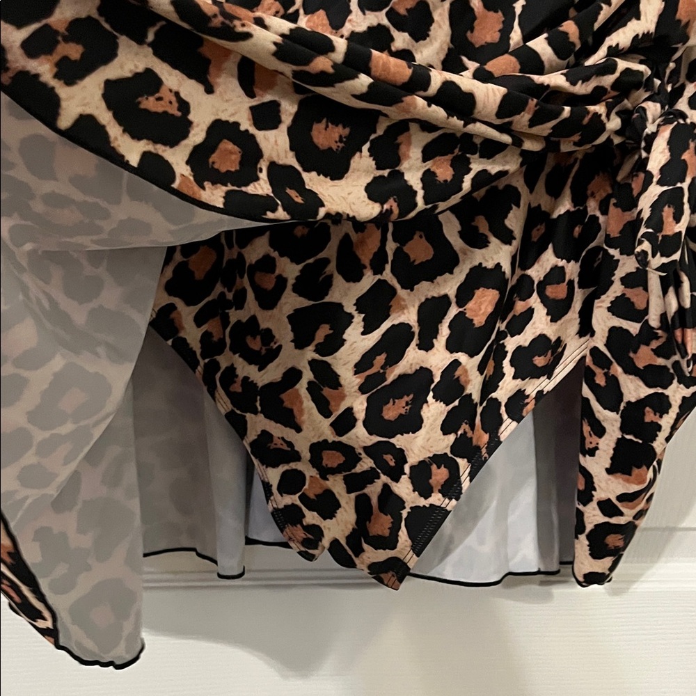 NWT 22W Leopard Print One-Piece Swimdress - Tan/Black - Picture 3 of 8